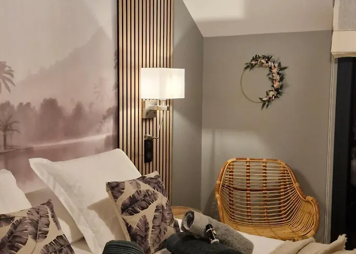 Coeur Au Bois Hébergement de vacances Laubressel